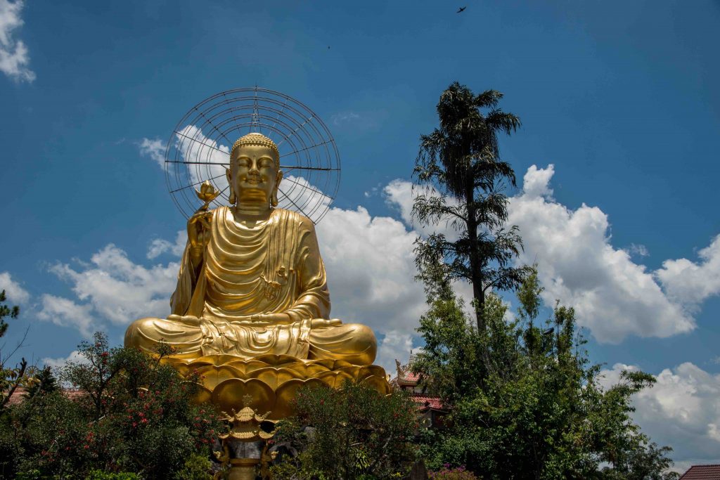 Golden Bouddha à Da Lat au Vietnam