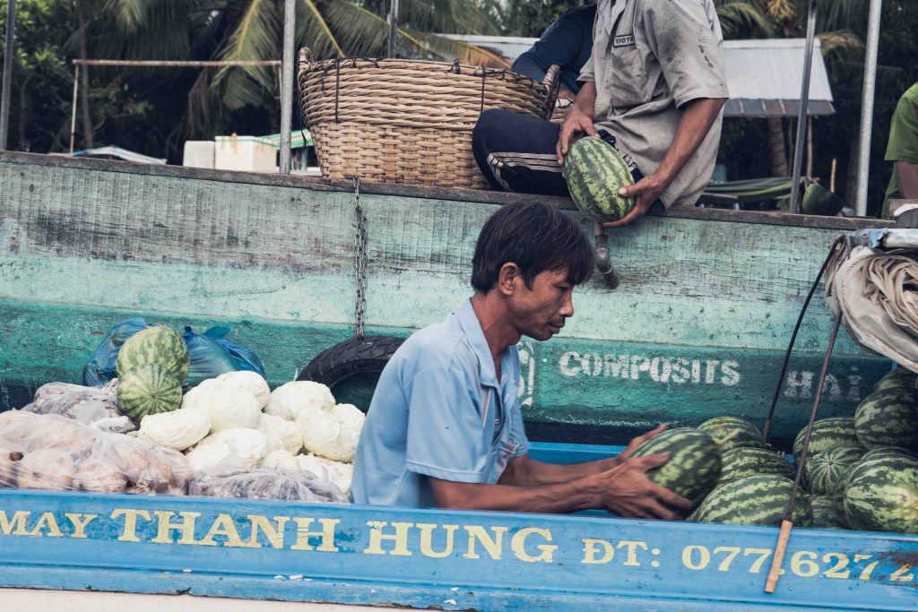 floating market of Can Tho in the delta of the Mekong to the Viet Nam