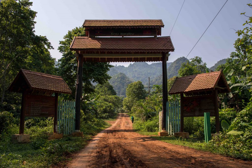 village de long lan dans la province de luang prabang