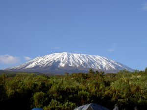 Les neiges éternelles du Kilimandjaro en Tanzanie