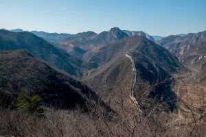 la grande muraille de Chine sur les montagnes