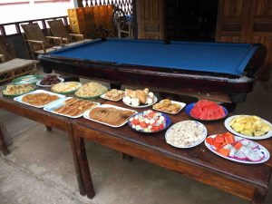 Petit déjeuner à Muong Ngoi